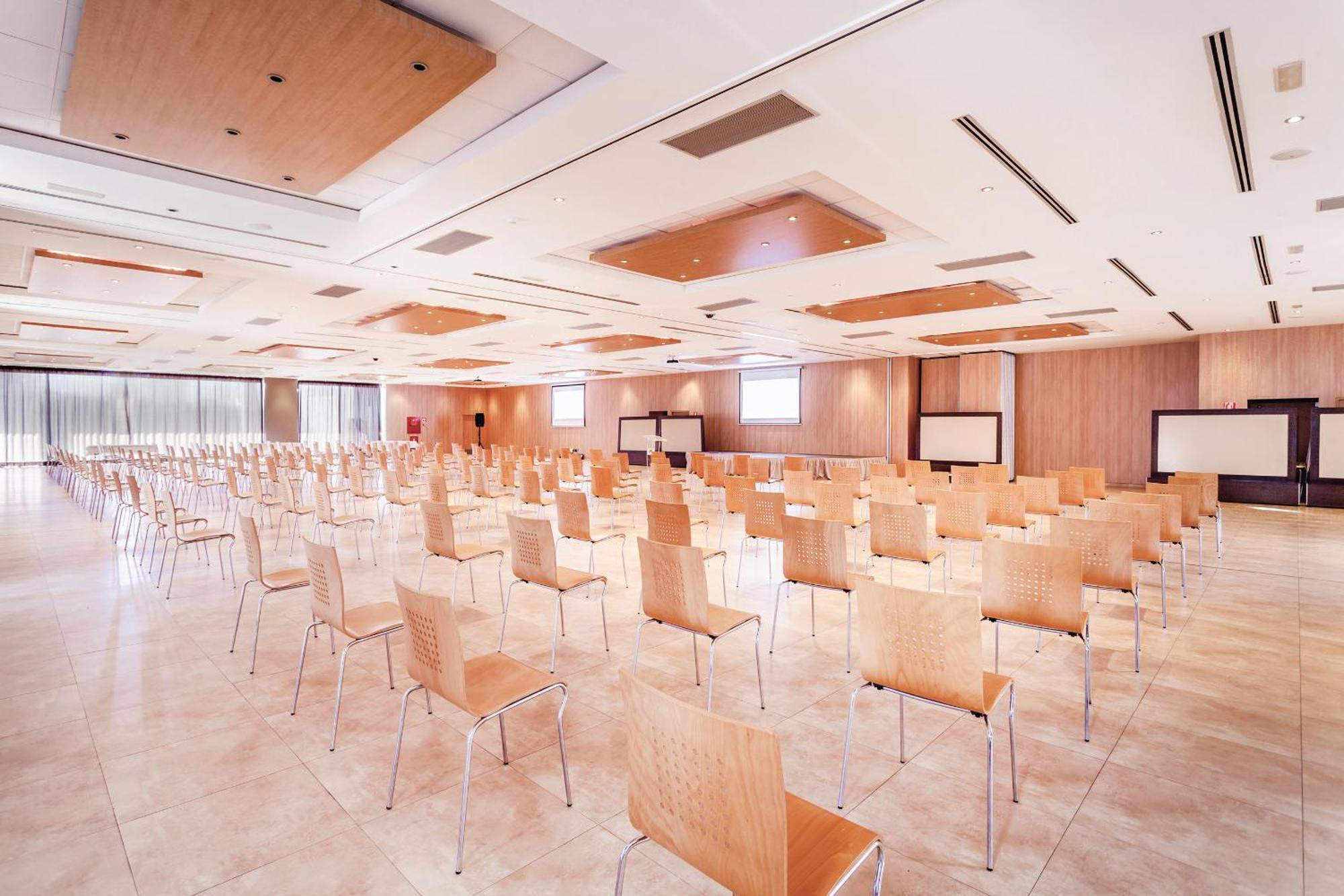 Azz Valencia Congress Hotel & Spa Paterna Bagian luar foto